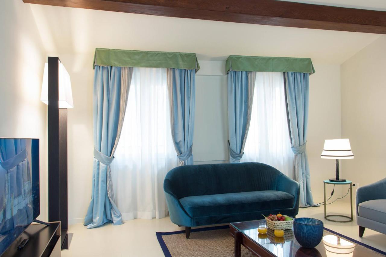 Apartamento Dafne Magnificent Attic Overlooking The Duomo