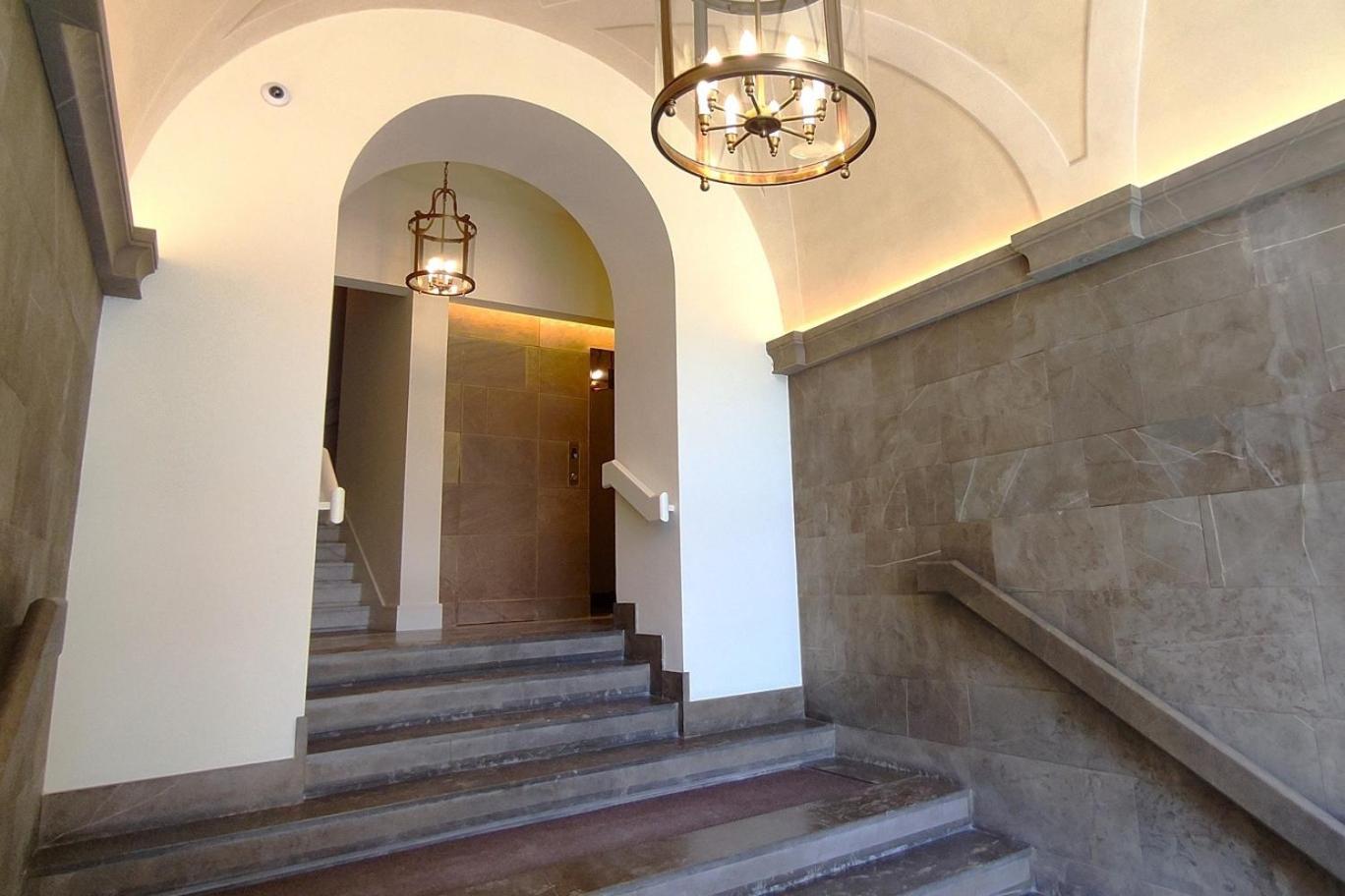 Apartment Dafne Magnificent Attic Overlooking The Duomo Florenz